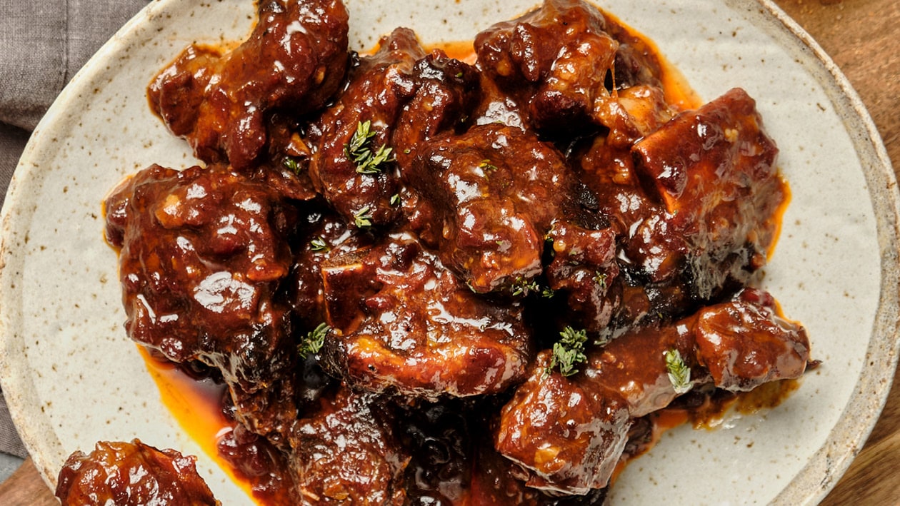 Smoky Paprika and Ginger Beef Short Ribs – - Recipe
