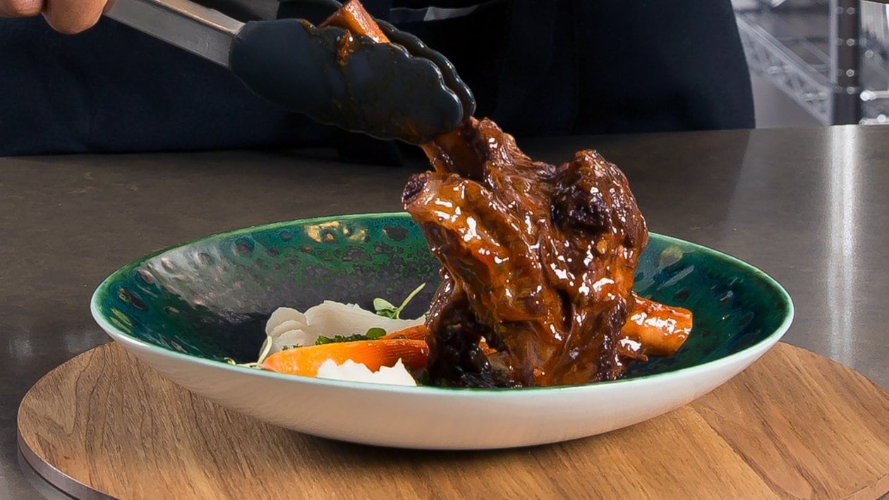 Lamb Shanks Braised in a Red Wine and Tomato Sauce – - Recipe