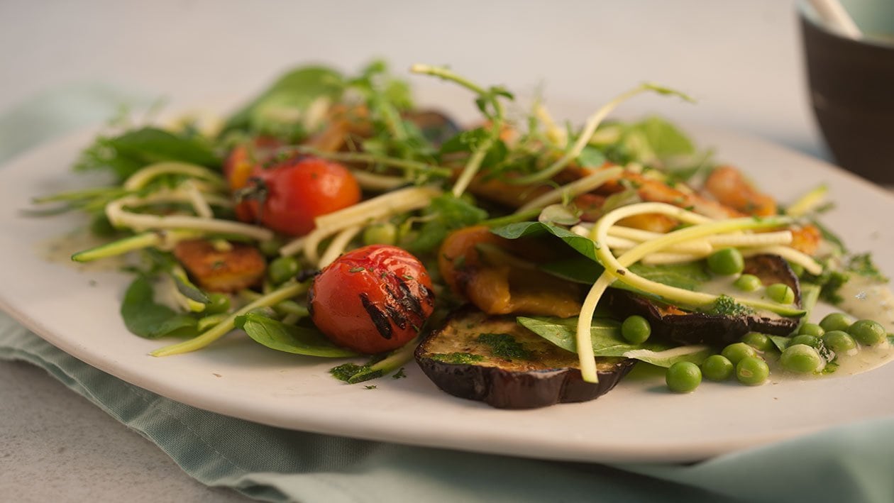 Mediterranean Halloumi Salad – - Recipe