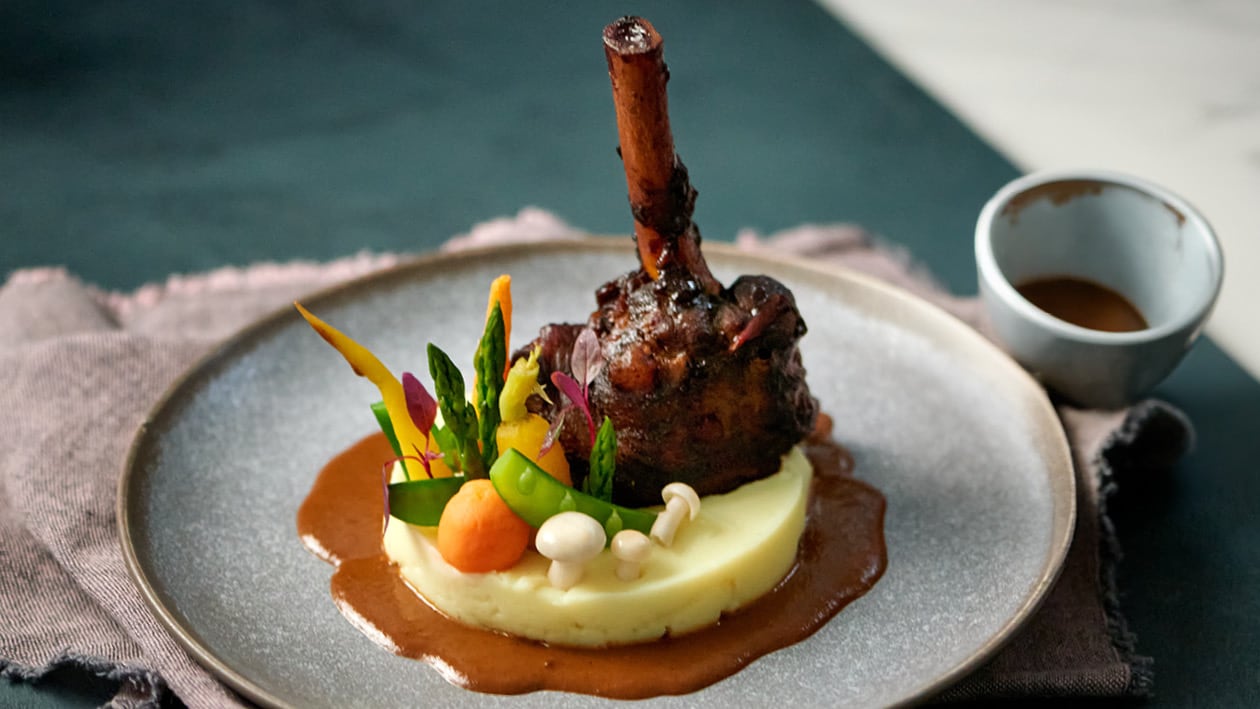 Lamb Shank with Rooibos Red Wine Jus, Mash and Baby Veg – - Recipe